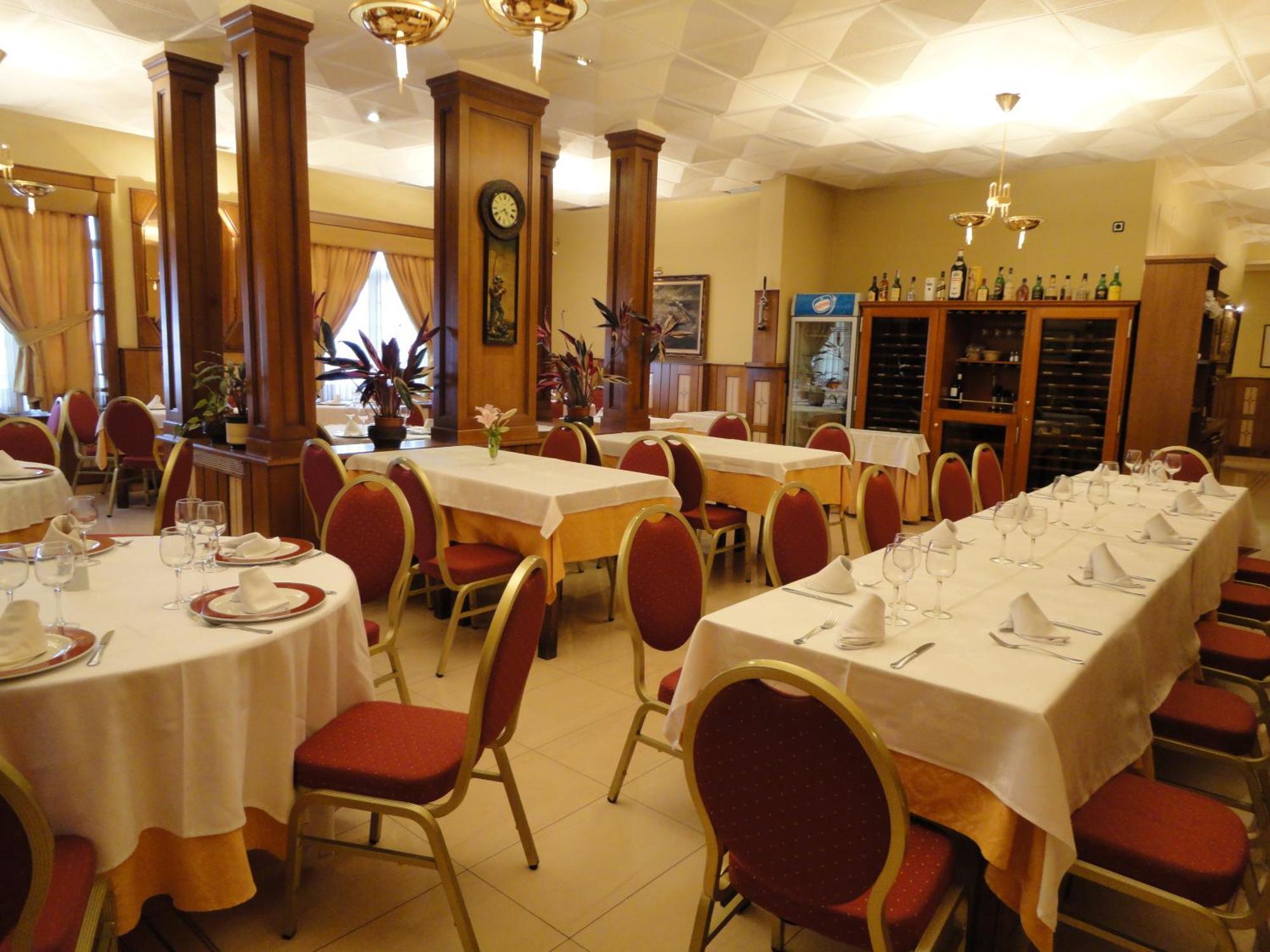Hotel La Maruxina La Alameda de la Sagra Buitenkant foto